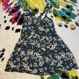 Free people navy floral sundress with pockets